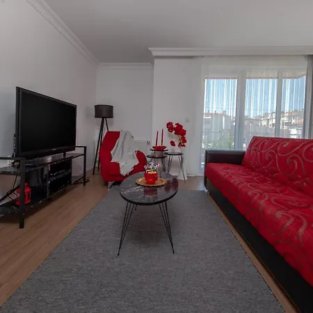 Gorgeous 2 Bedroom Flat In Center 250m To Sea And Nearby Beaches K5 Apartment *