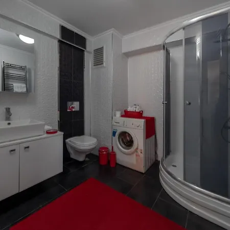 Gorgeous 2 Bedroom Flat In Center 250m To Sea And Nearby Beaches K5 Apartment Canakkale